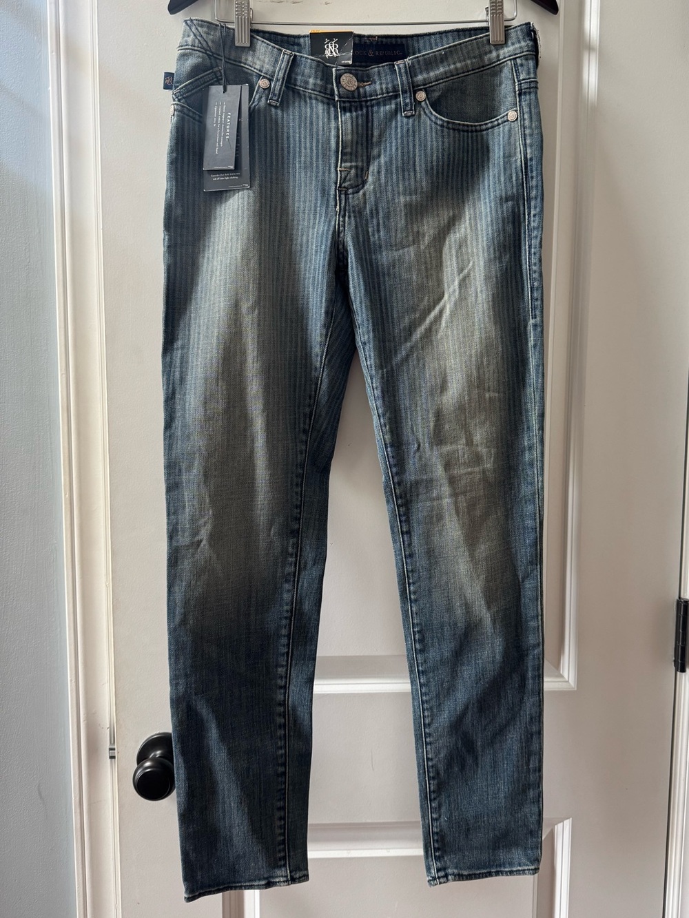 Rock & Republic Skinny Berlin Denim Jeans in Box Car Pinstripe size 10M New